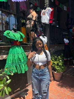 Meet your Posher, Jaela